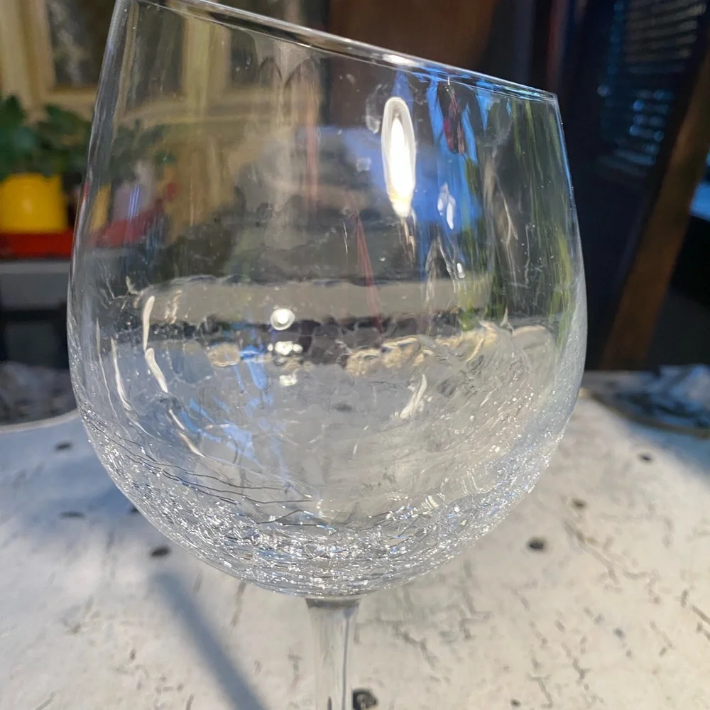Pier 1 Crackle Angled Red Wine Goblet 18 oz